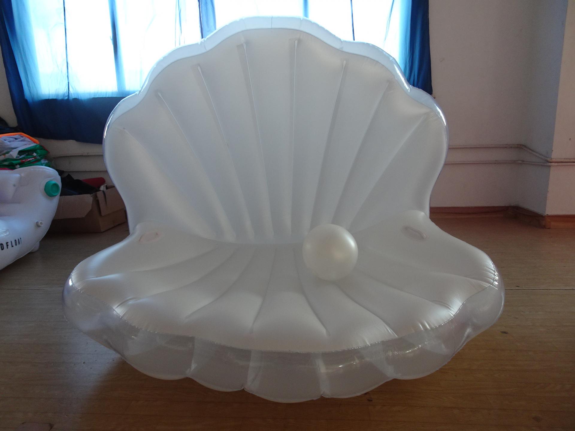 PVC Inflatable White&Clear Shell Float With 30CM Ball