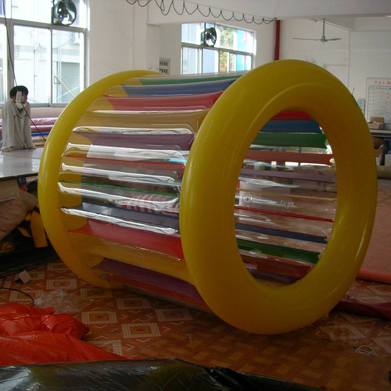 Customised 2.4Ml Inflatable Backyard Giant Rolling Wheel Heavy Duty Inflatable Roller Wheel