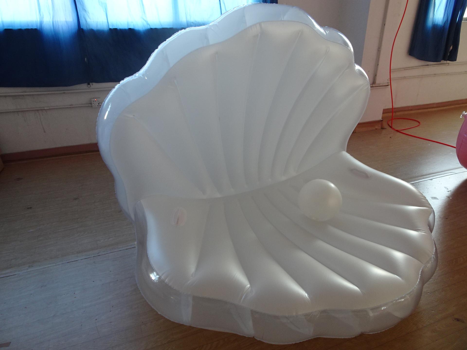 PVC Inflatable White&Clear Shell Float With 30CM Ball