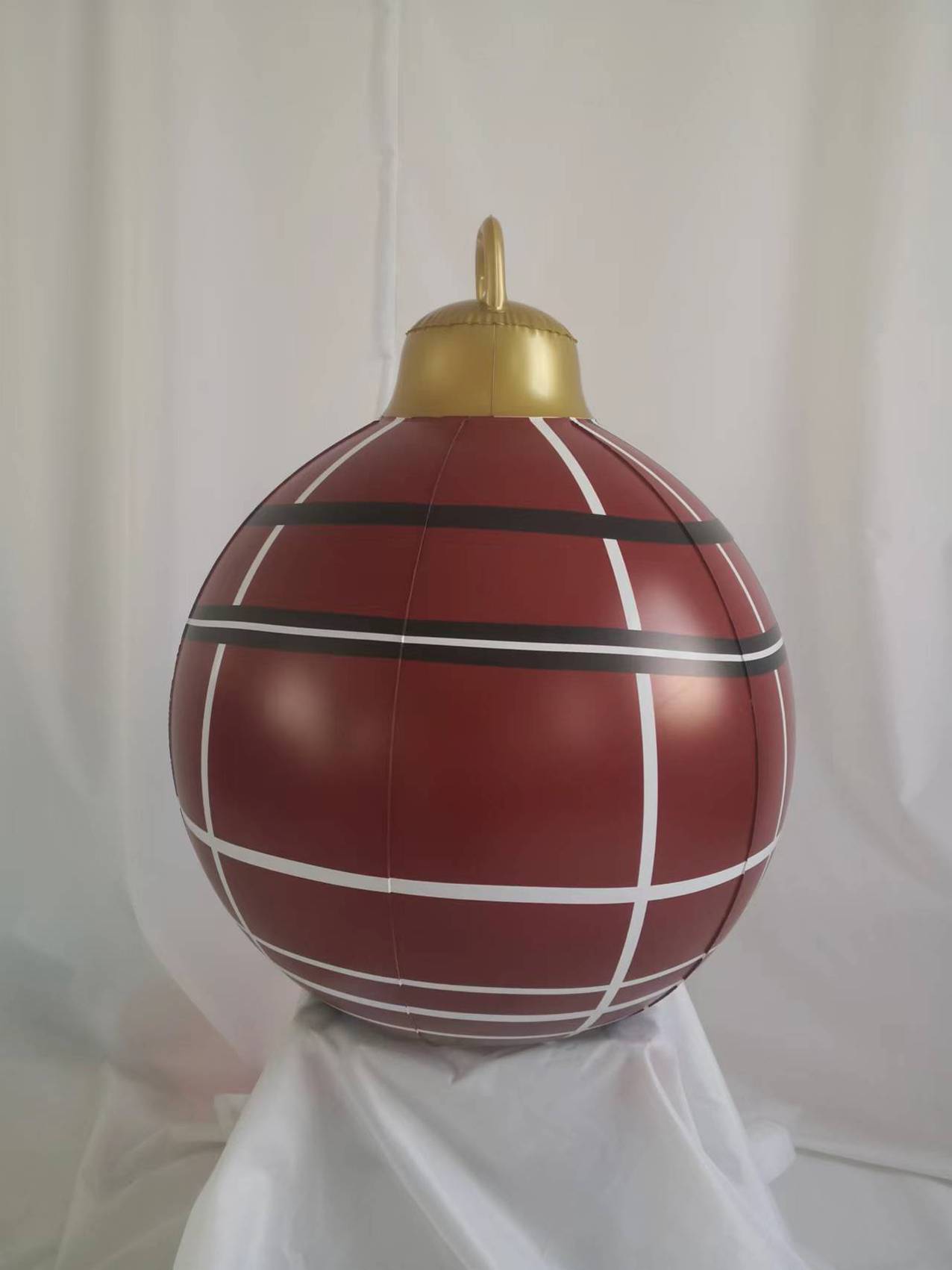 Customised Inflatable Chistmas Yard Decorations Indoor Outdoor Ornament Ball