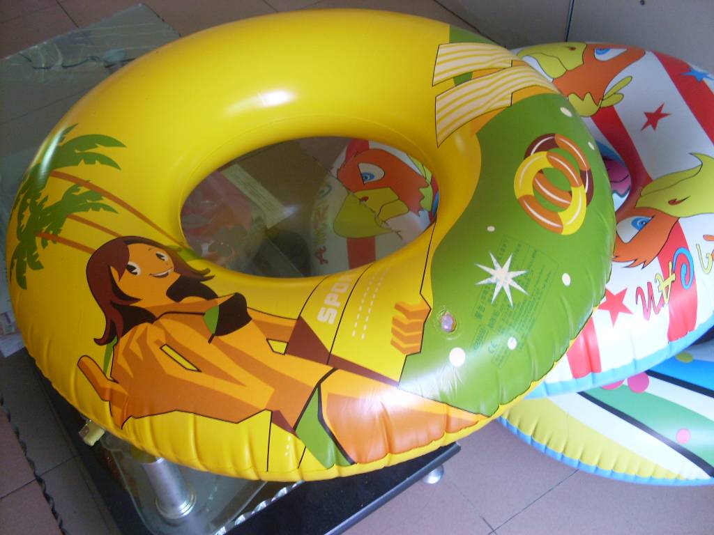 Customised Inflatable Swimming Ring For Summer, Pool,Beach Party Decorations