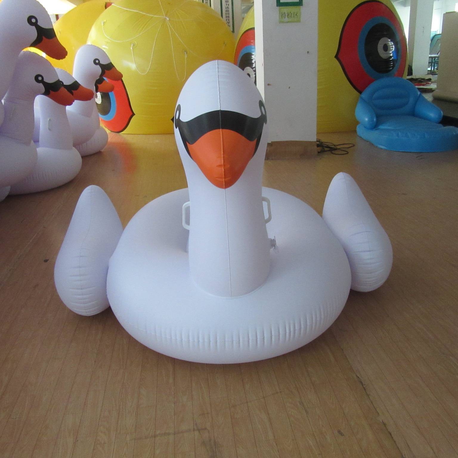 Customised Inflatable Giant Large White Matt Swan Float With Durable Handles For Summer Beach