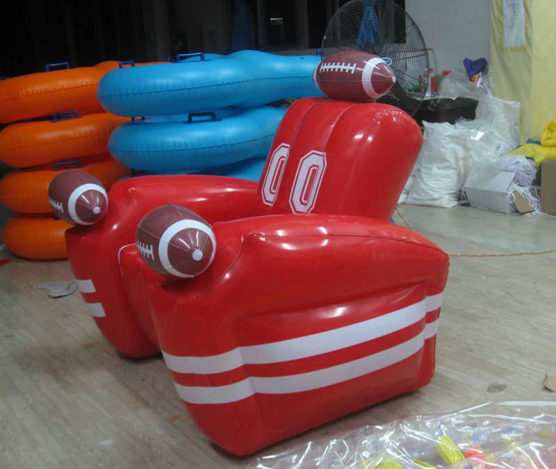 Customised Inflatable Sport Soccer Football Chair For Teens Room,And Living Room With Armrest
