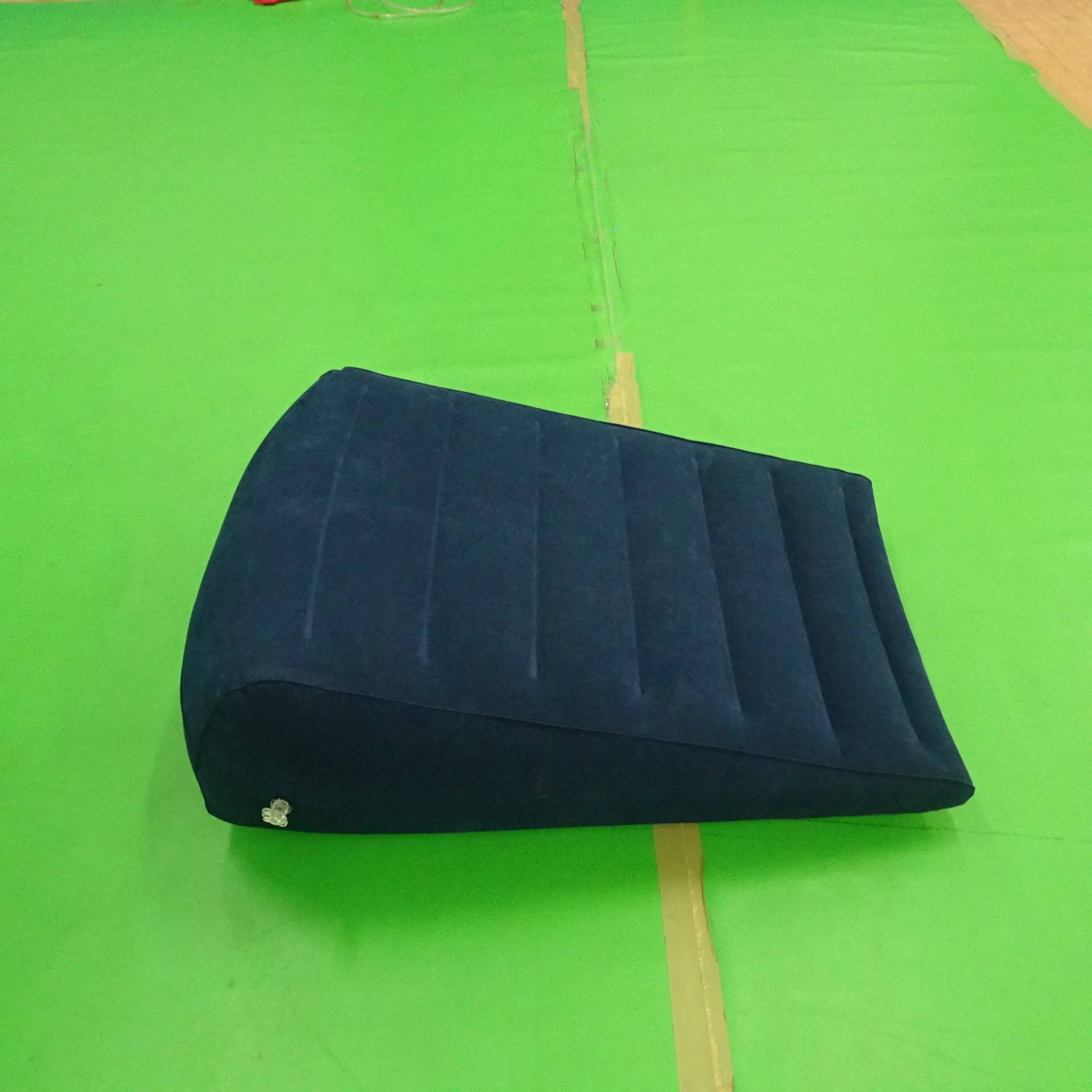 Customised Inflatable Back Rest Wedge Shape Air Cushion  Sexy On Bed Or Traveling