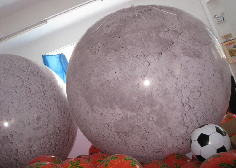 Customised Inflatable Large Huge Easy To Inflate Moon Planet Balloon For Commercial Party