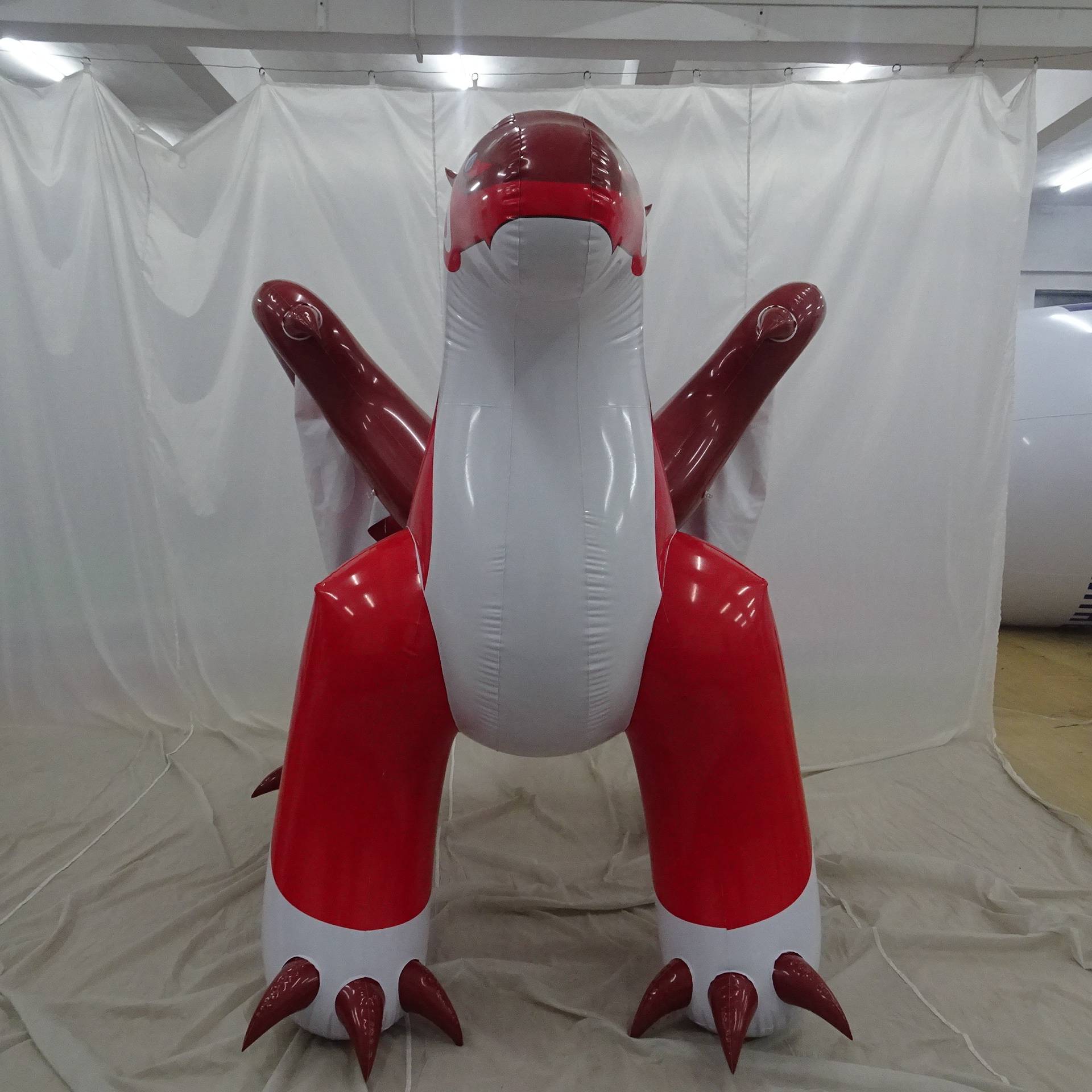 Customised Inflatable PVC Sealed Airtight Red Zenith Dragon For Party Favors