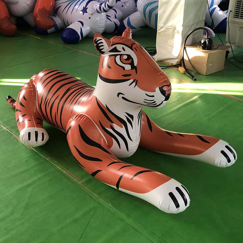 Customised Inflatable Giant Large PVC Airtight Tiger Cartoon Figurines Toys Gifts