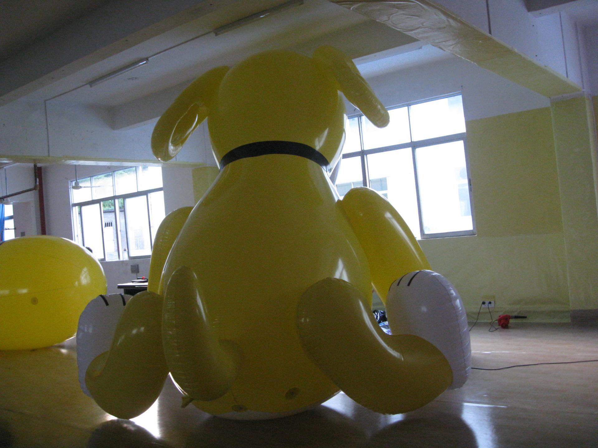 Customised PVC Inflatable Giant Large Huge Dog Inflate With Air, Helium Or Water For Advertising