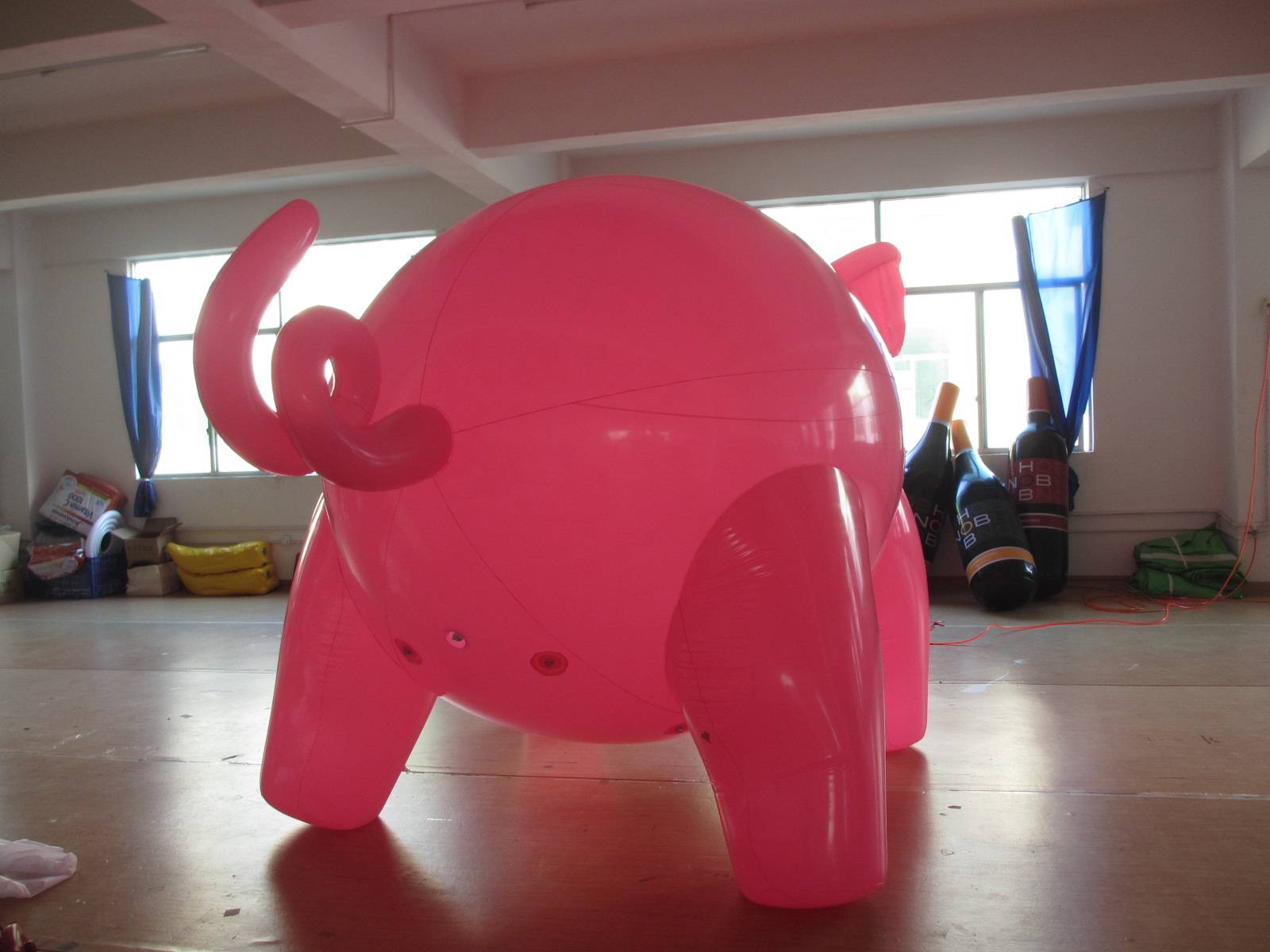 Customised 10Ft Long Giant Large PVC Sealed Helium Pig For Advertising, Trade Showiing