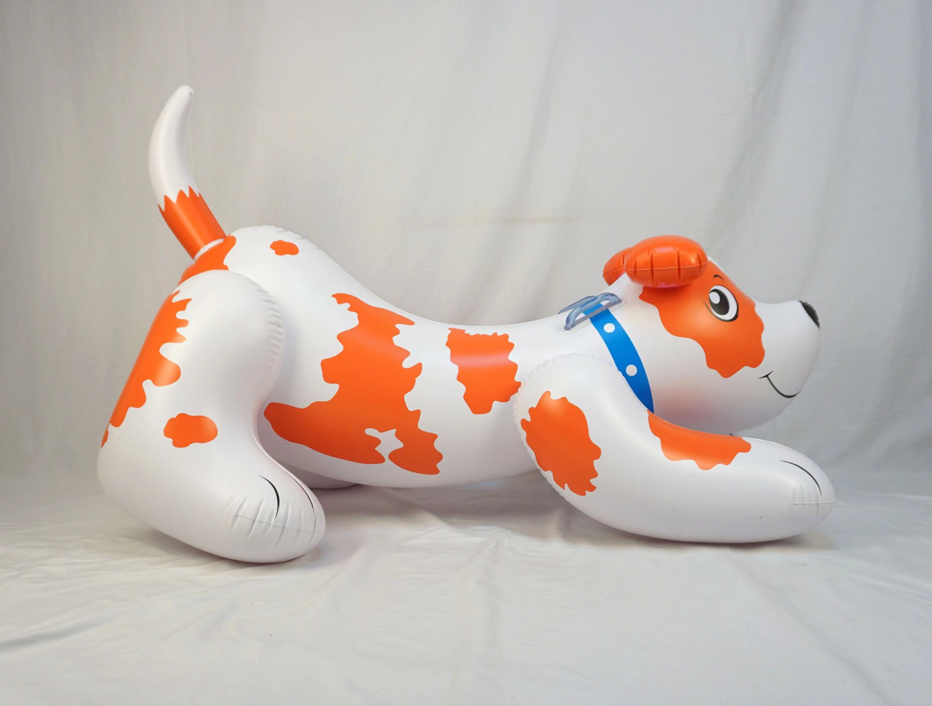 Giant Orange Dalmatian Inflatable Animal Toy Swimming Ride-ons Inflatable Pool Toy For Young