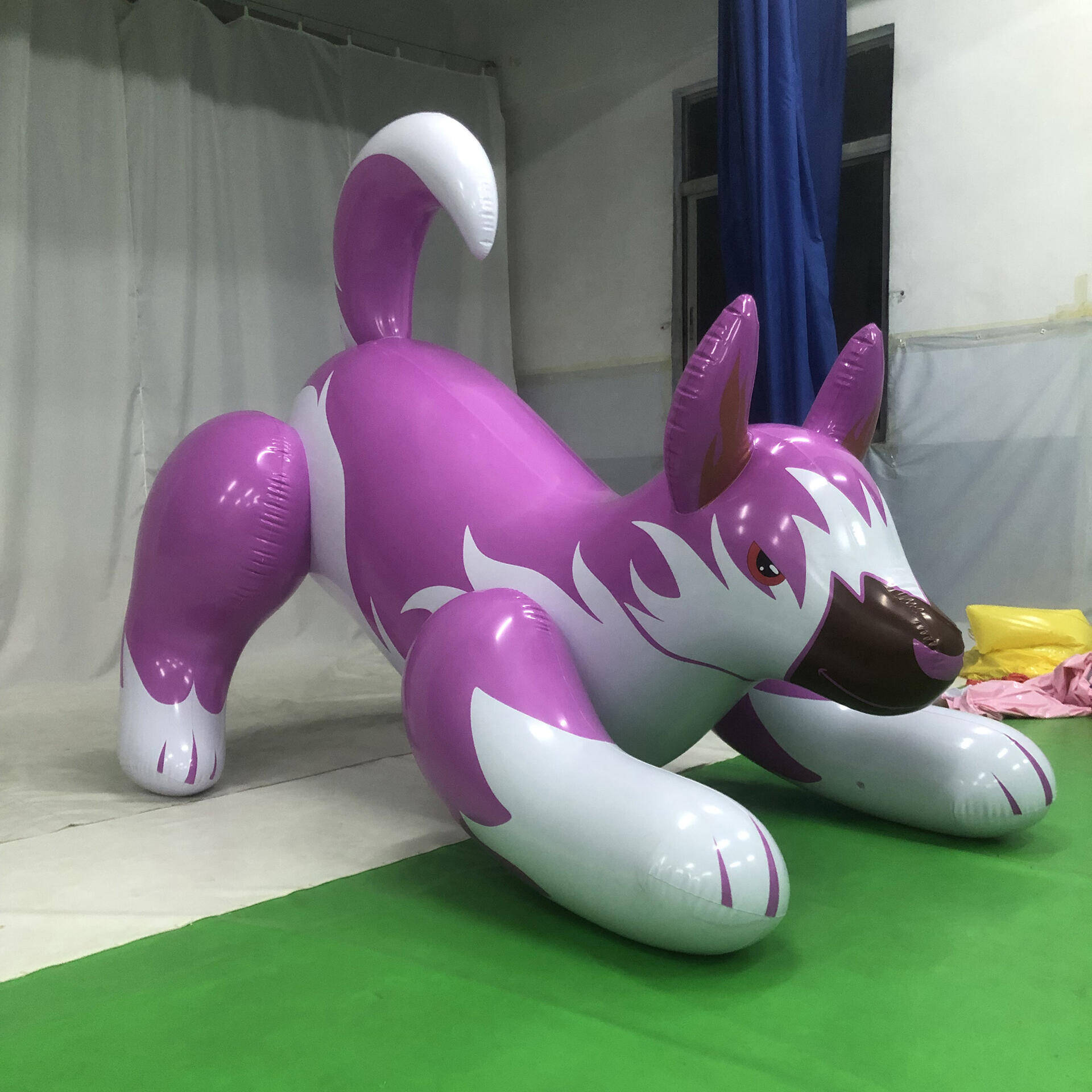 Custom Advertising Ride-On Inflatable Animal Pink Cartoon Dogs With Artworks Printings