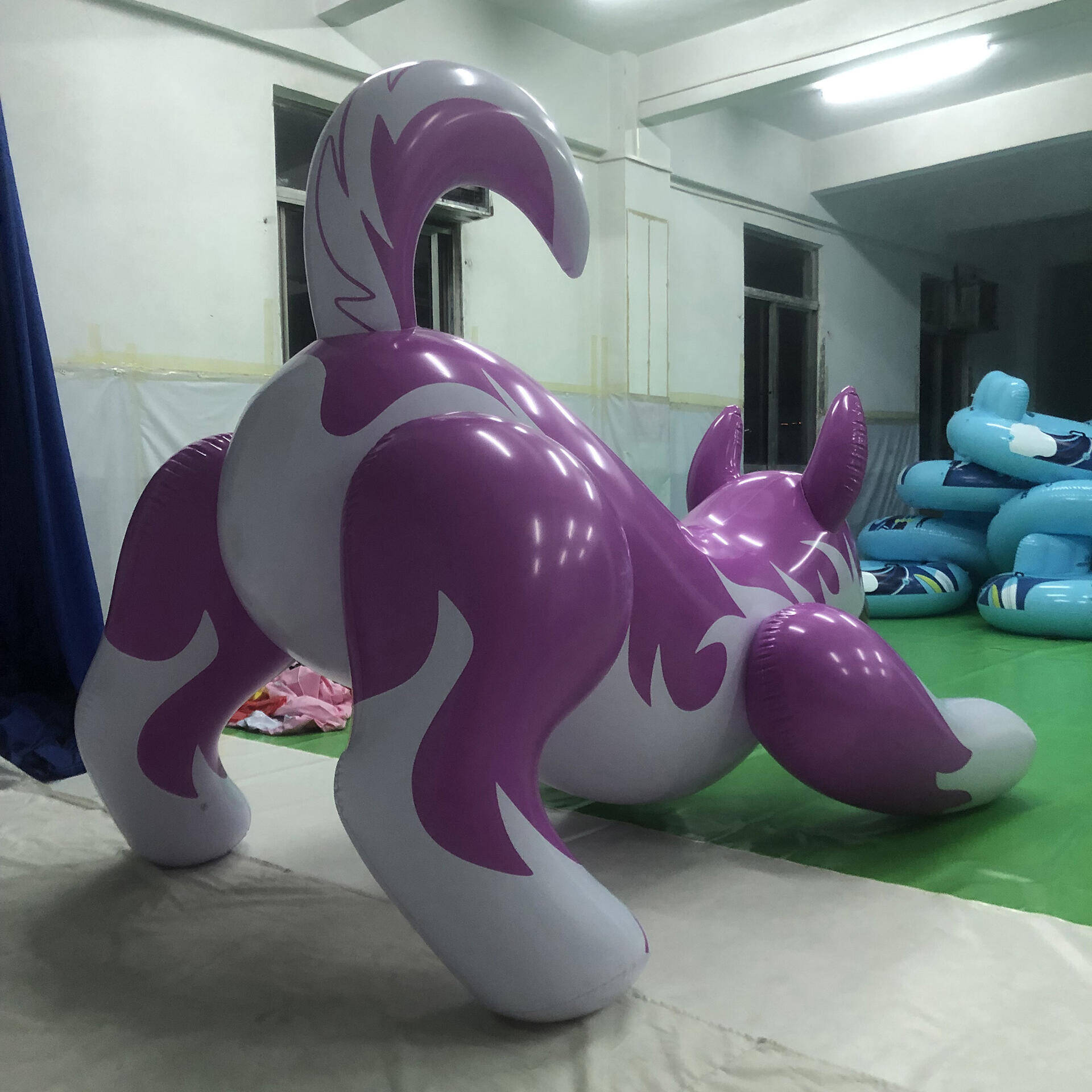 Custom Advertising Ride-On Inflatable Animal Pink Cartoon Dogs With Artworks Printings