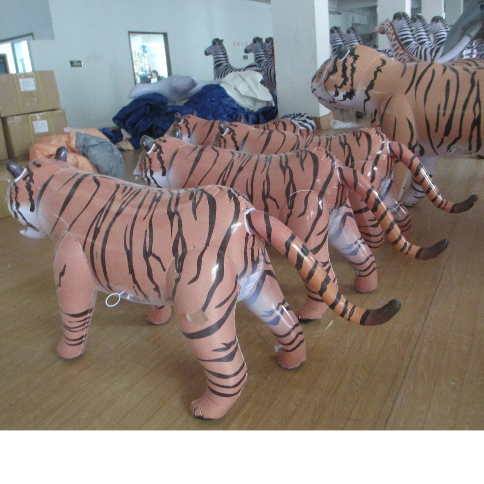 Customised Inflatable PVC Sealed Air Dorable Airblown Figures,Collection Tiger