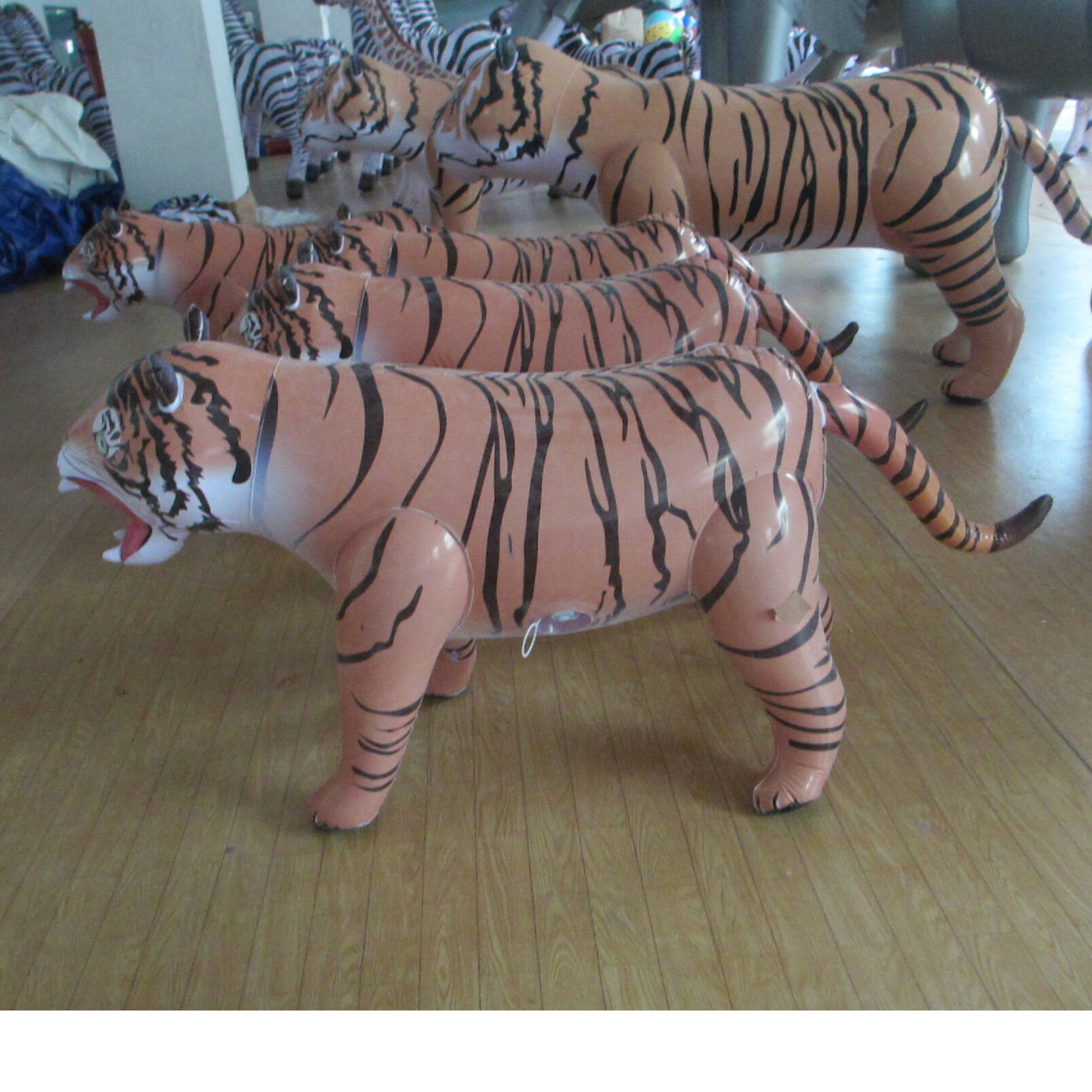 Customised Inflatable PVC Sealed Air Dorable Airblown Figures,Collection Tiger