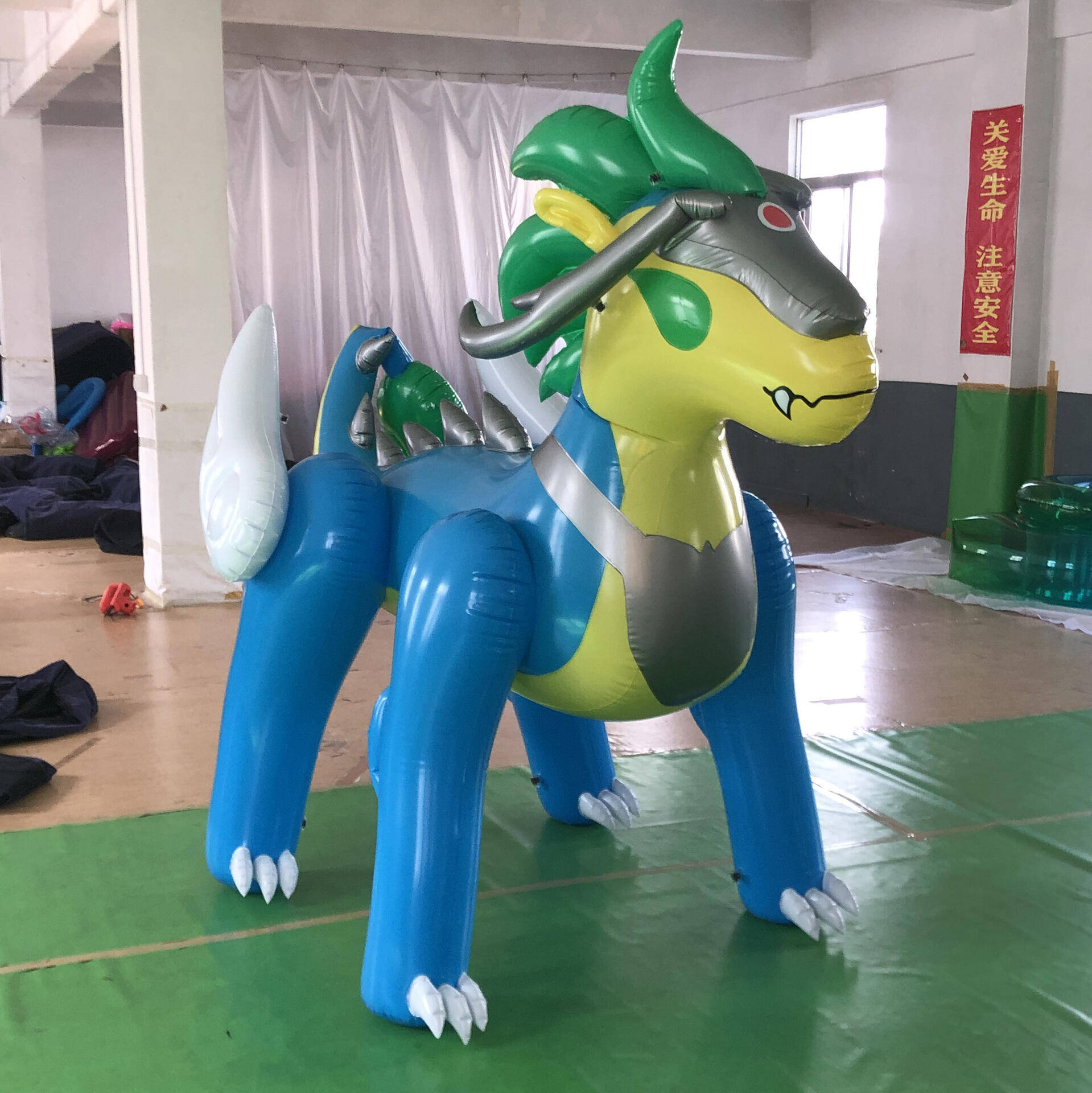 Inflatable Airtight Customised Blue Animal Cartoon Character Model Standing