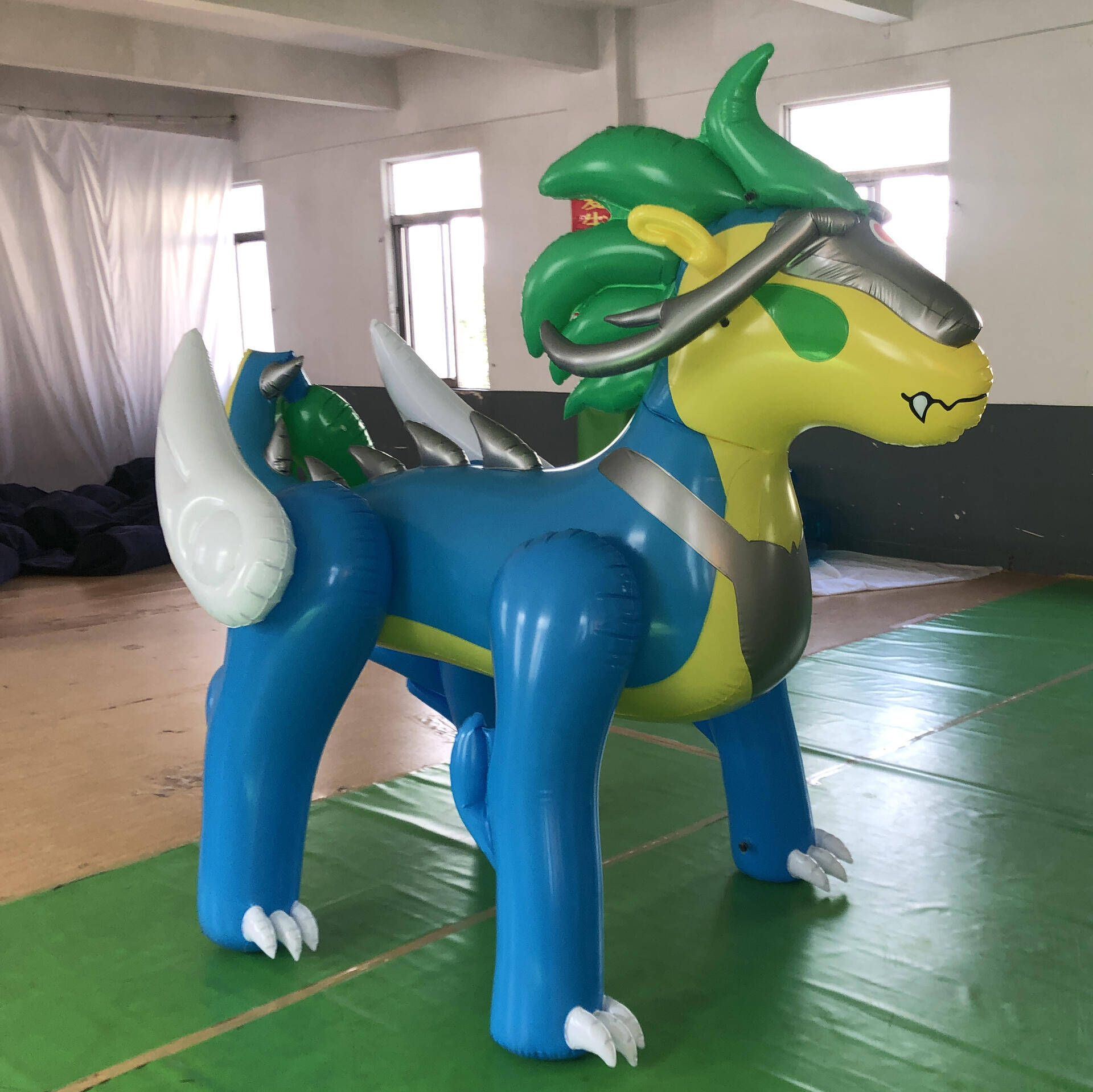 Inflatable Airtight Customised Blue Animal Cartoon Character Model Standing
