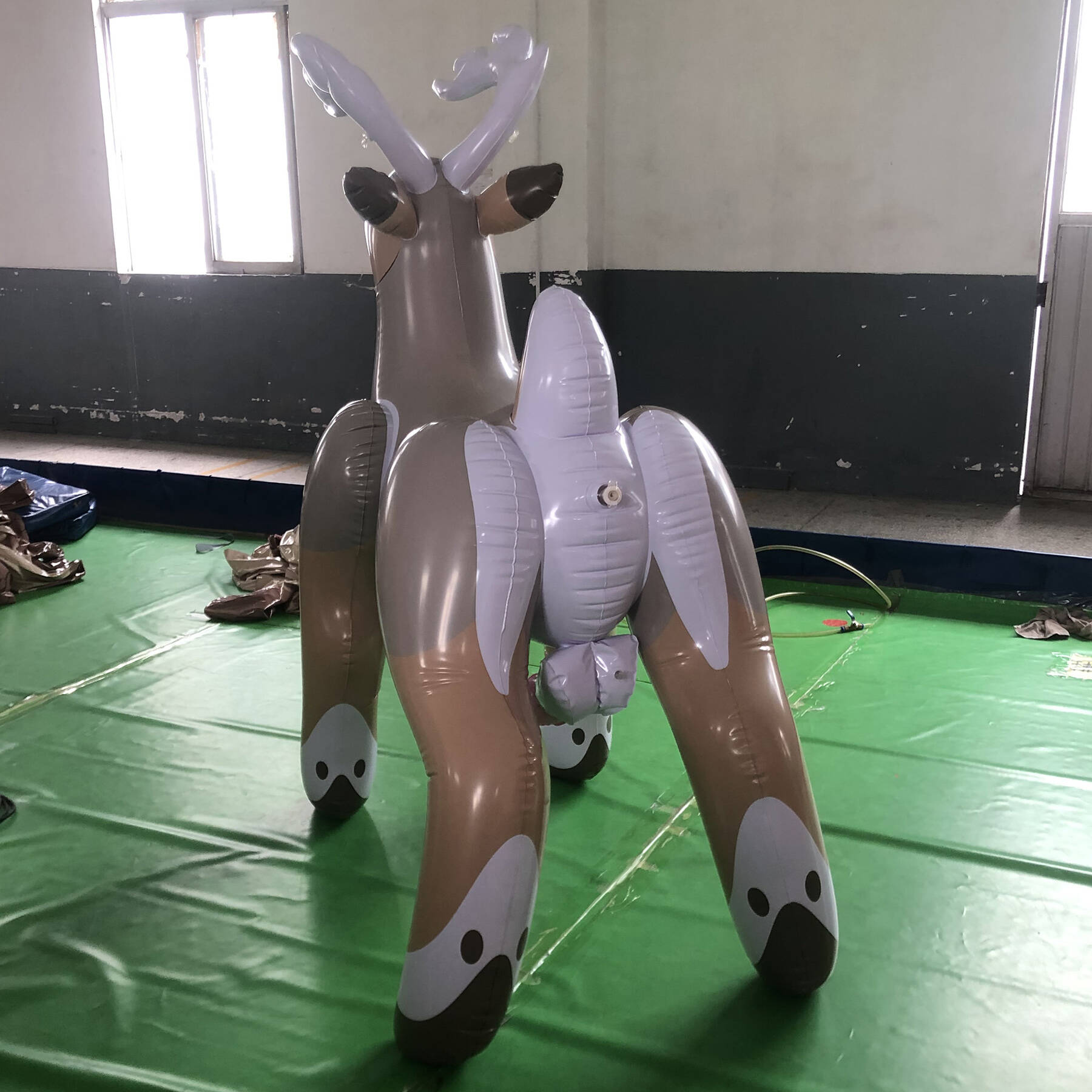 Customized Inflatable Dorable Airtight Sealed Realistic Figure Male Elk Reindeer