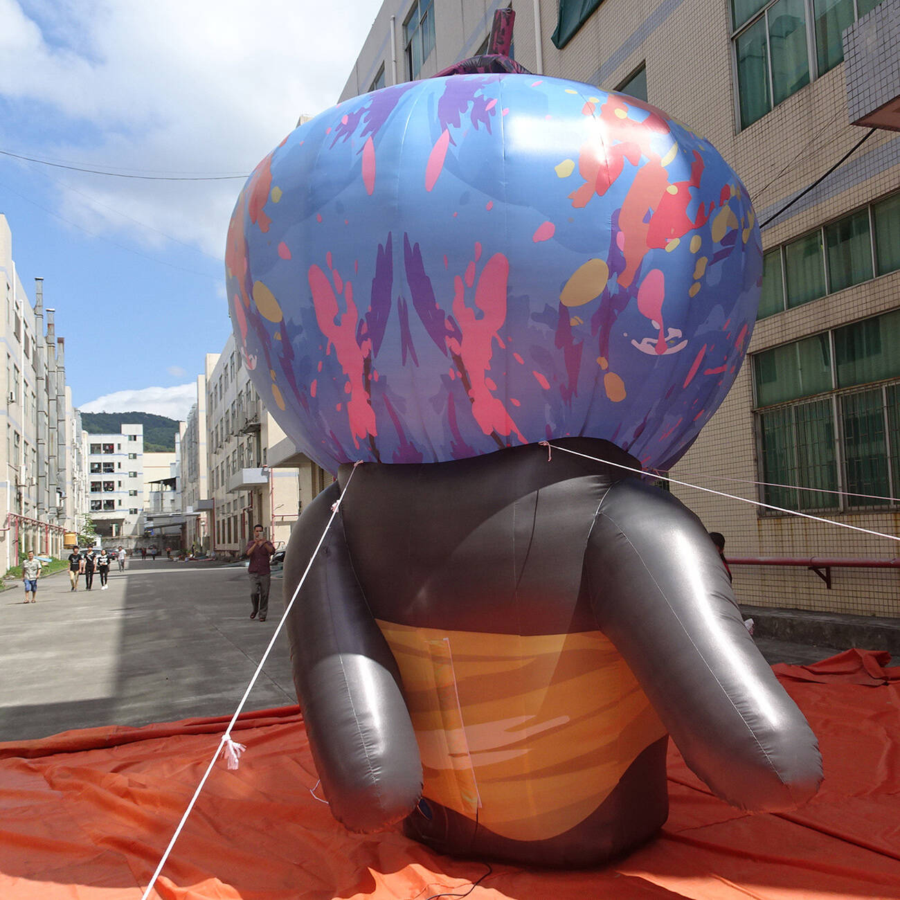 Customised Inflatable Giant Odm/Oem Women Cartoon Model By Nylon Oxford For Attractions